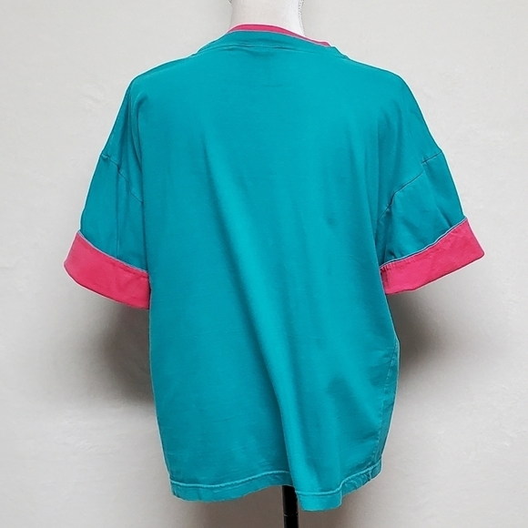 VINTAGE 90s Teal Hot Pink Oversized Boxy Cut Cuffed Short Sleeve Cropped Tee - Picture 11 of 13